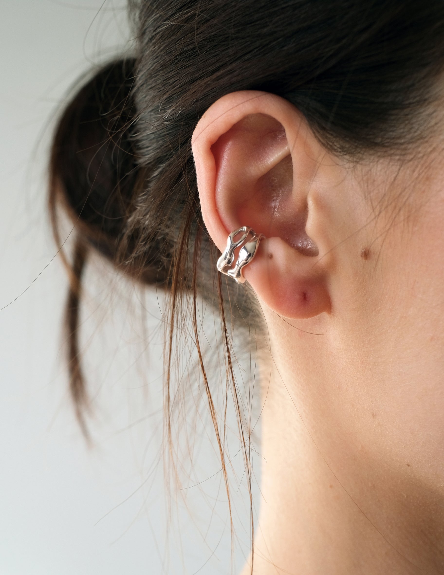 BA LI ear cuff