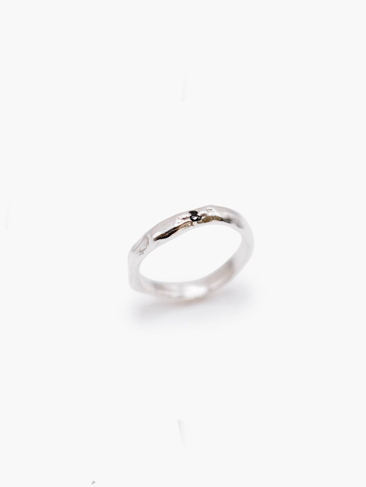 LA MER ring w Cubic zirconia